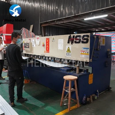 سٹینلیس سٹیل آرائشی لائنوں کی پیداوار کے مراحل